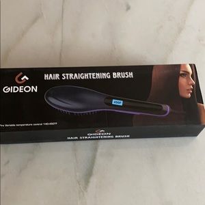 Gideon Hair Straightening Brush